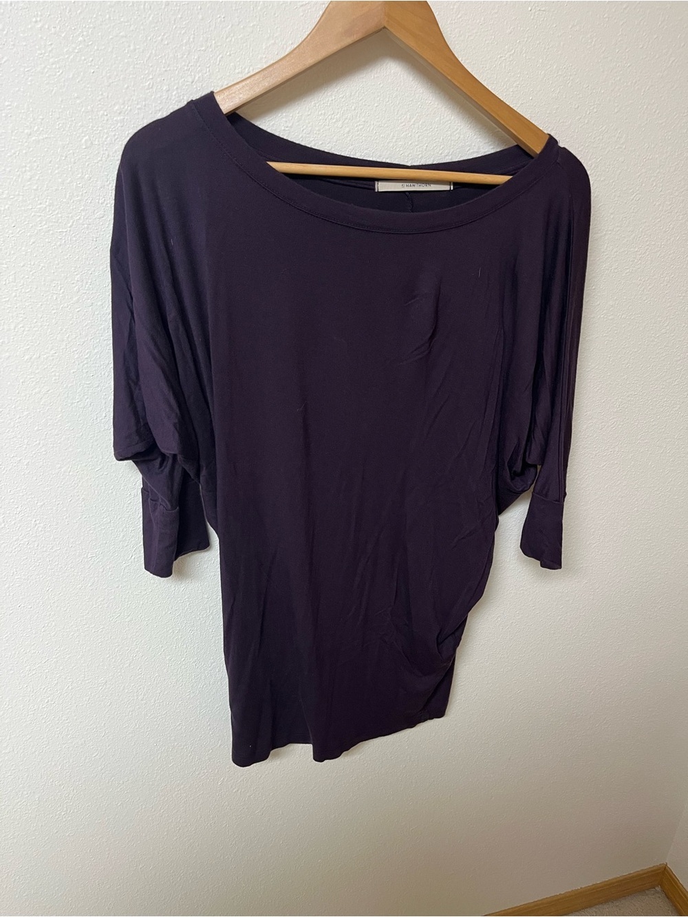 41 Hawthorn Boatneck Dolman Top in Deep Plum women’s size M